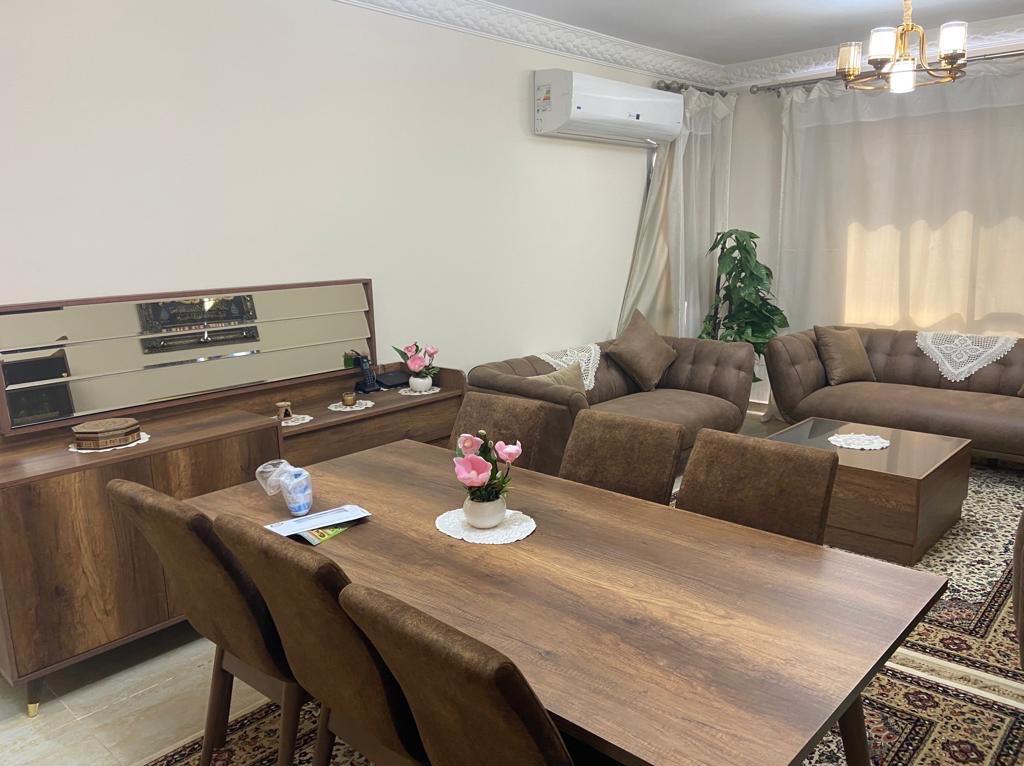Furnished Apartment for Sale in Al Rehab, New Cairo – 131 sqm