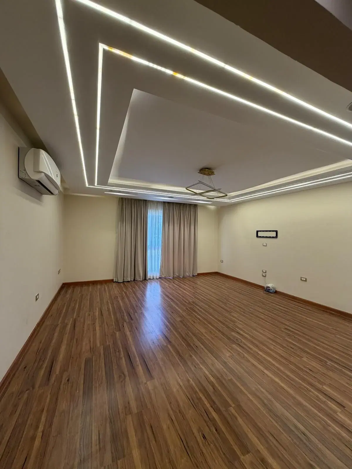 3BR Apartment for Sale in Mountain View iCity – 150 sqm